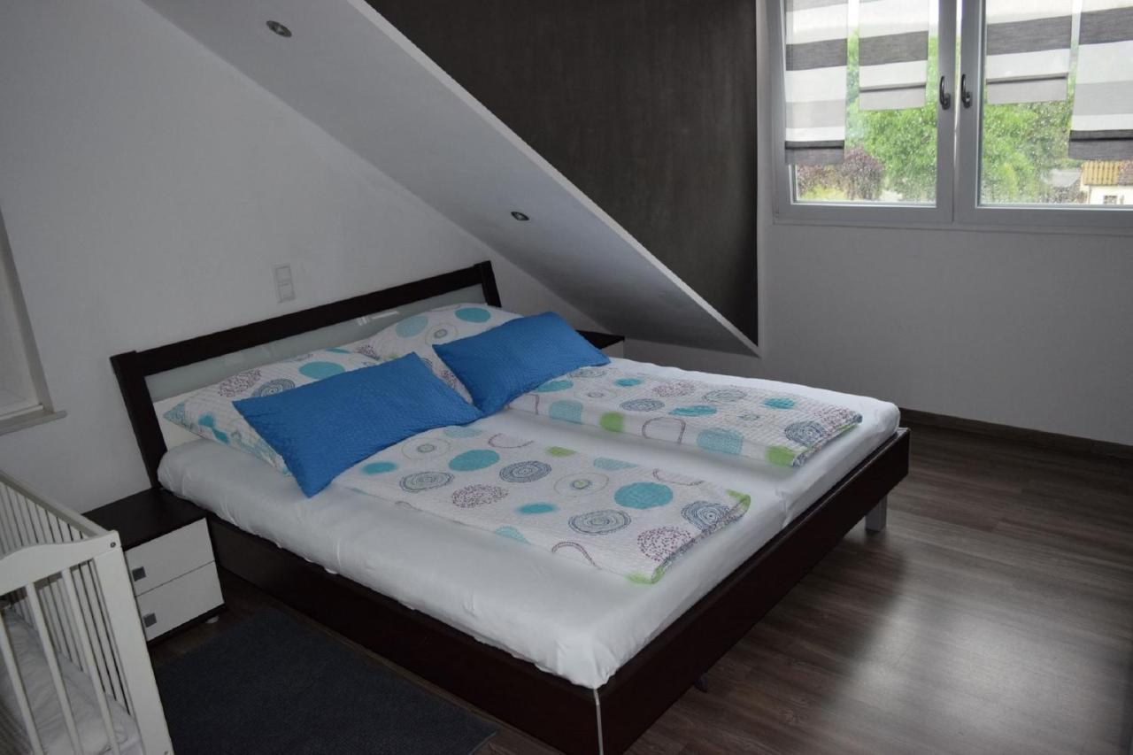 Ferienwohnung Blassneck Цирндорф Екстериор снимка